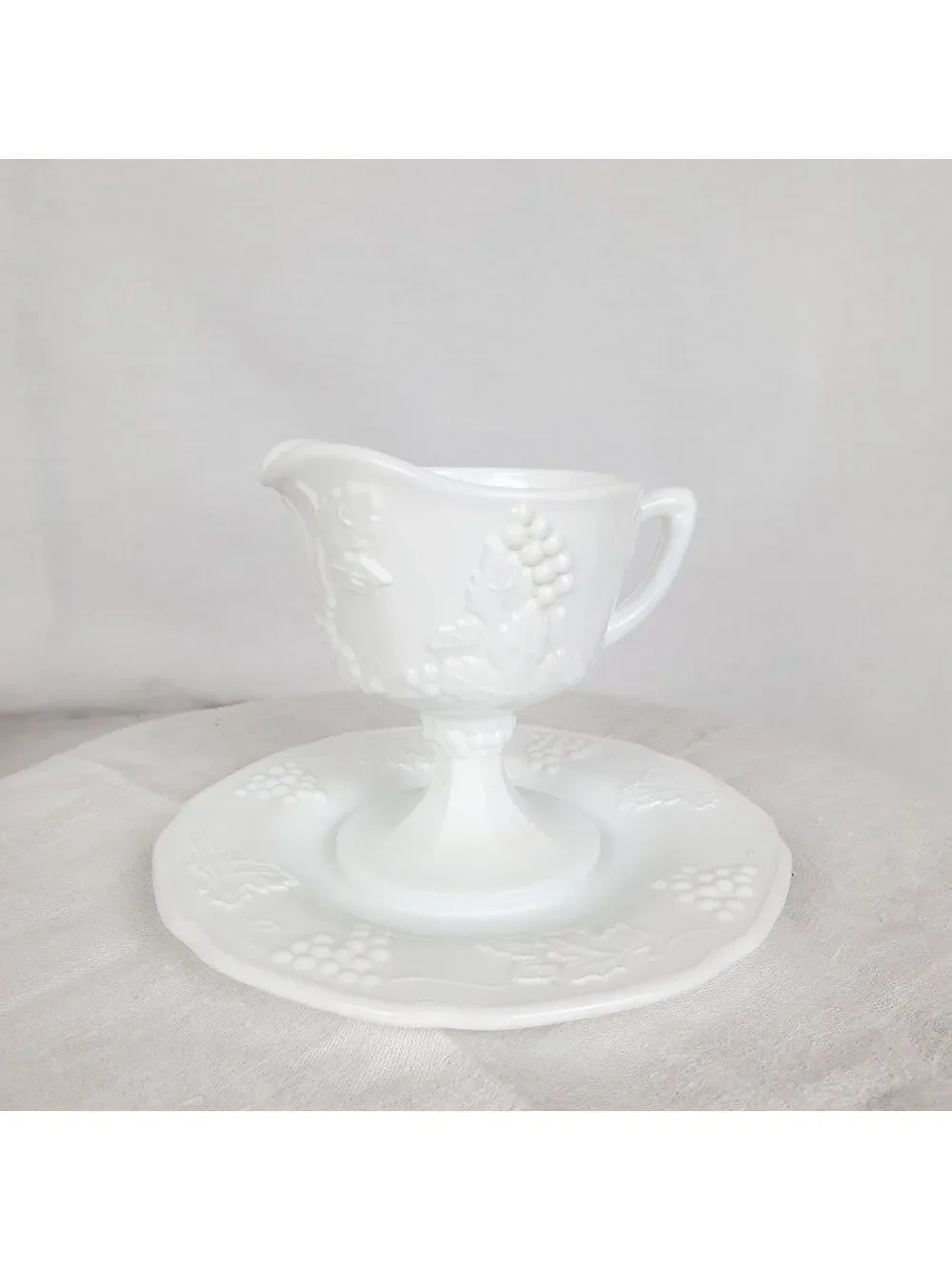 VTG Indiana Colony co Milk glass Harvest grape footed creamer / saucer